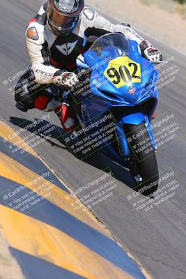 media/Oct-01-2023-SoCal Trackdays (Sun) [[4c570cc352]]/Turn 7 Inside (11am)/